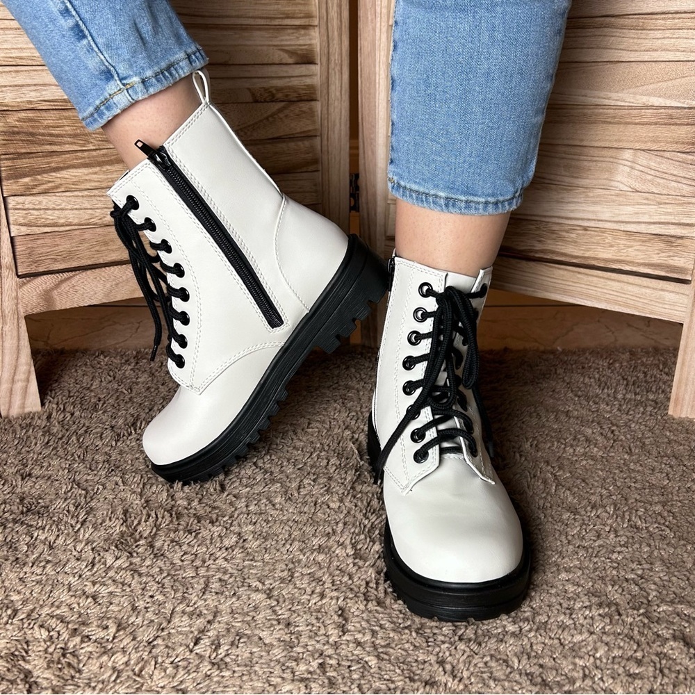 Women's combar boots (FIRM-S) - Picture 2 of 10